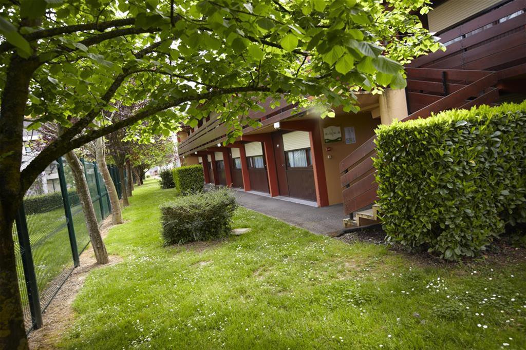 Hotel Campanile Agen Esterno foto